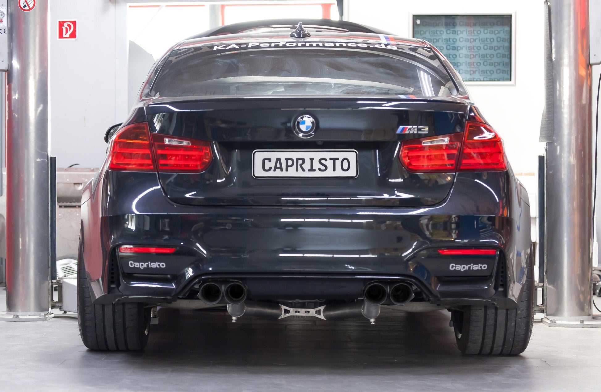 Capristo 02BM07403001 BMW M3/4 (F80/82/83) Valved Exhaust with Ceramic Tips (CES3) 