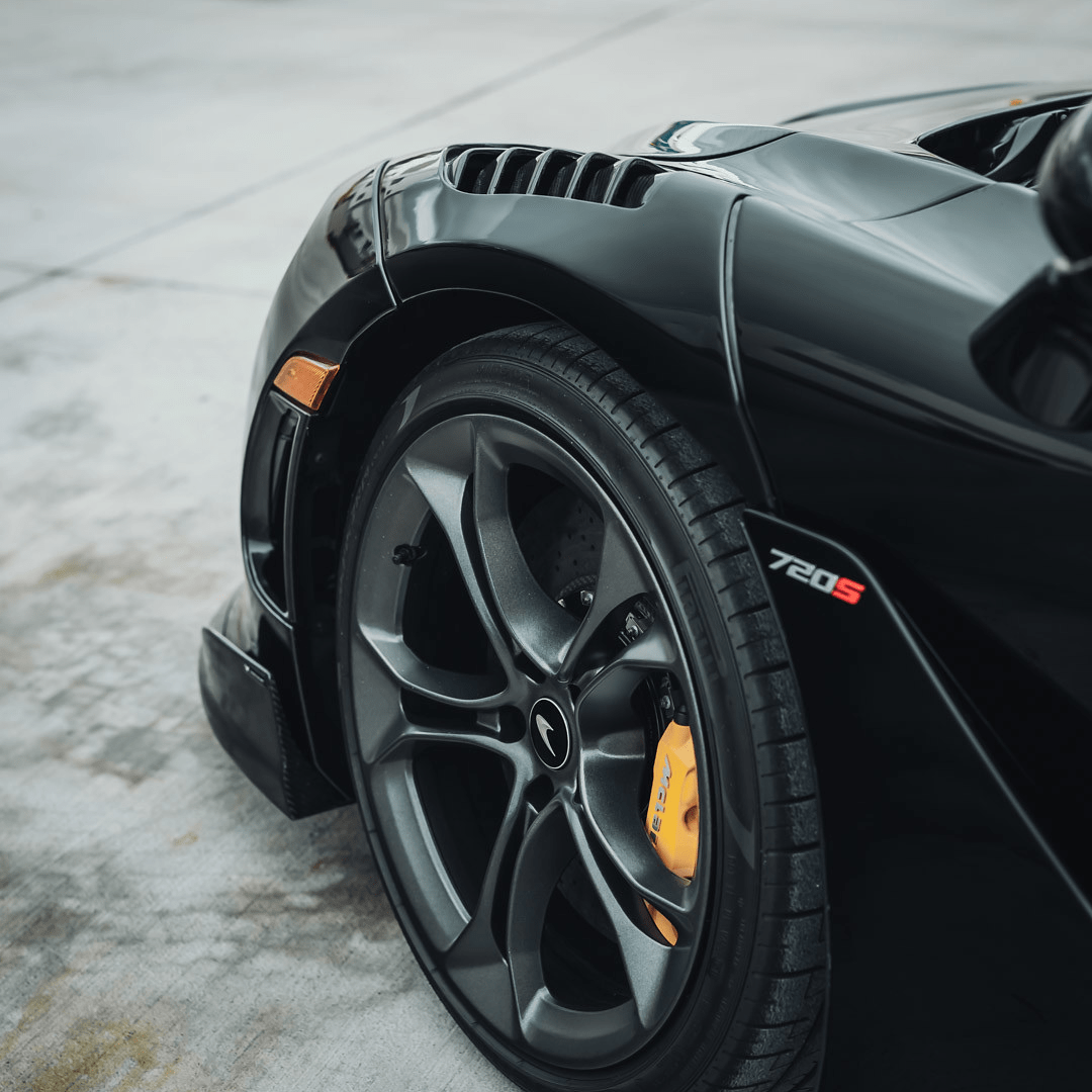 Vorsteiner MVS2090 McLaren 720S Coupe Silverstone Edition Aero Front Fenders w/ Integrated Vents. | ML Performance