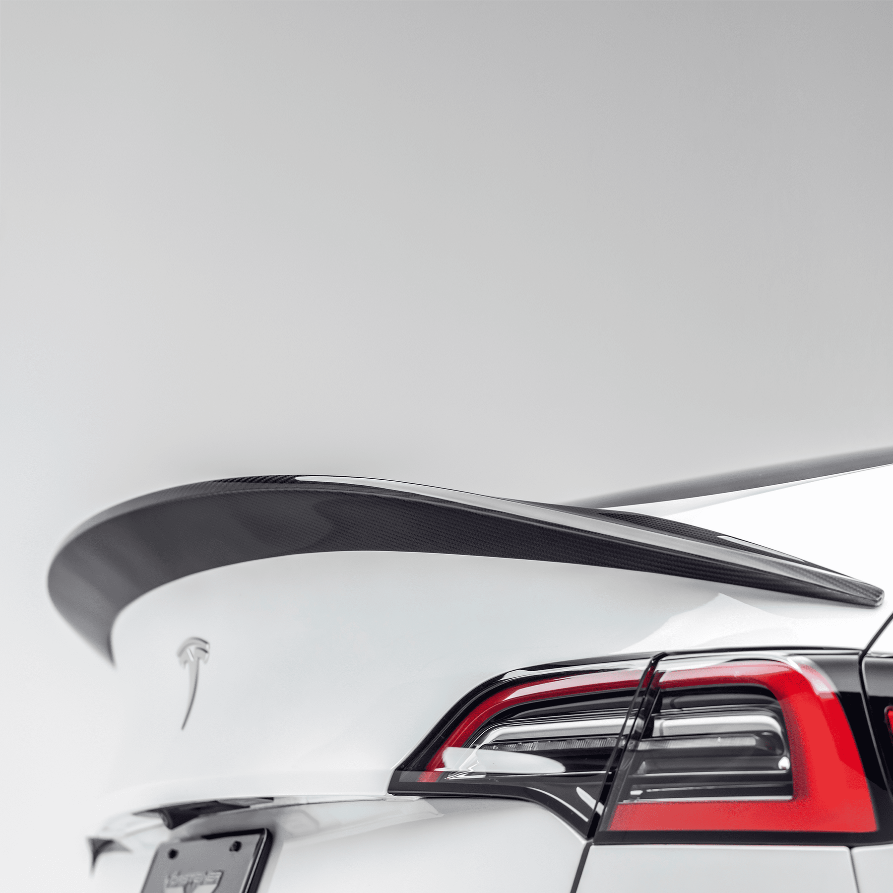 Vorsteiner TEV2060 Tesla Model Y Aero Decklid Spoiler | ML Performance