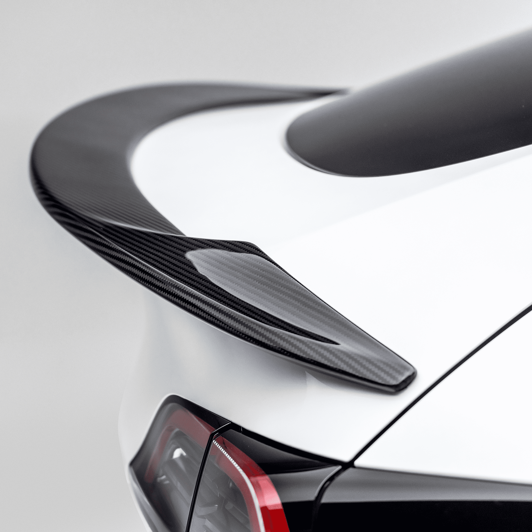 Vorsteiner TEV2060 Tesla Model Y Aero Decklid Spoiler | ML Performance