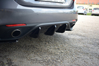 Maxton Design Alfa Romeo Giulia Veloce Rear Valance