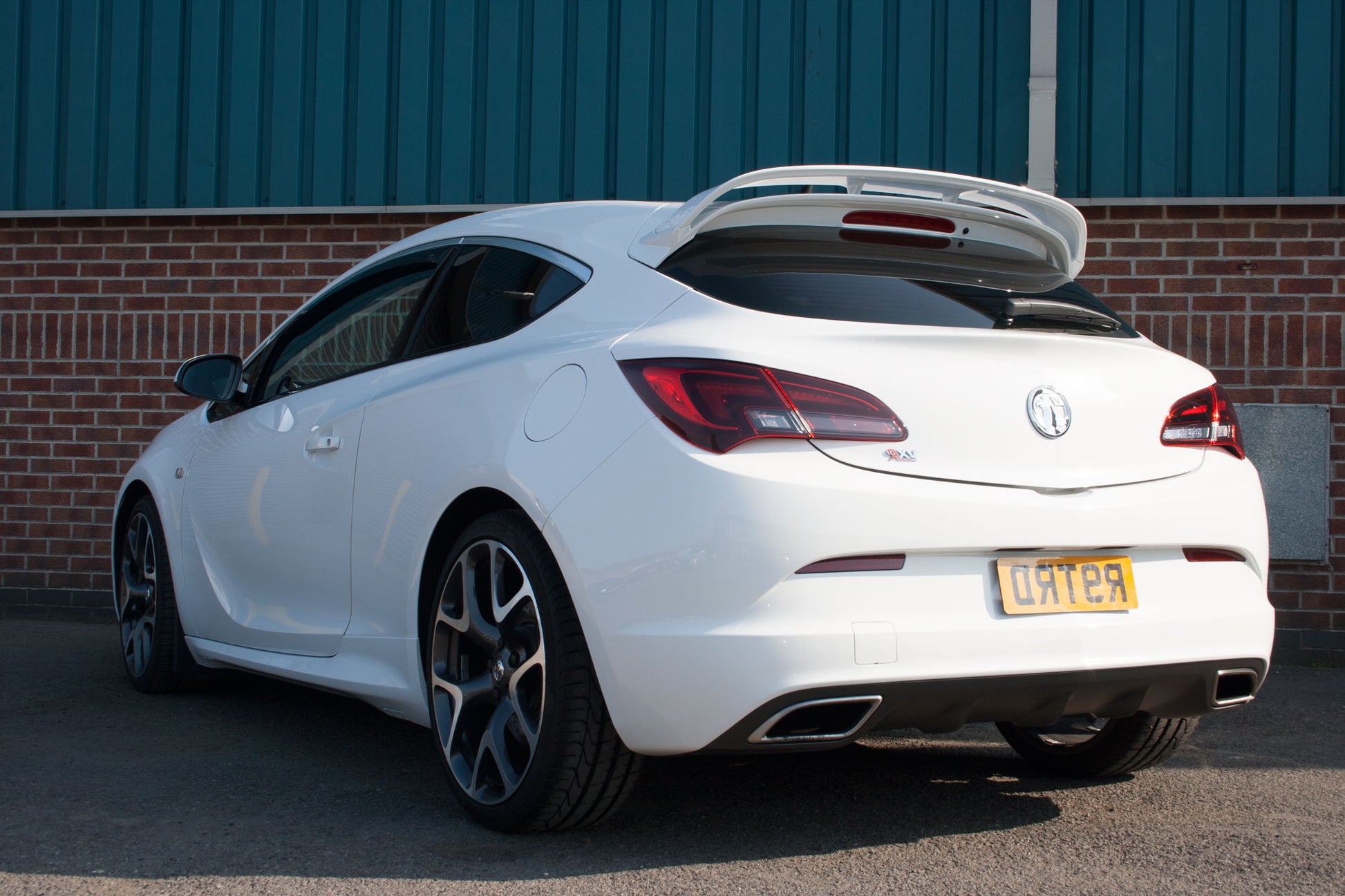 Scorpion SVXS057 Vauxhall Astra J Non-Resonated Cat-Back System | ML Performance UK UK