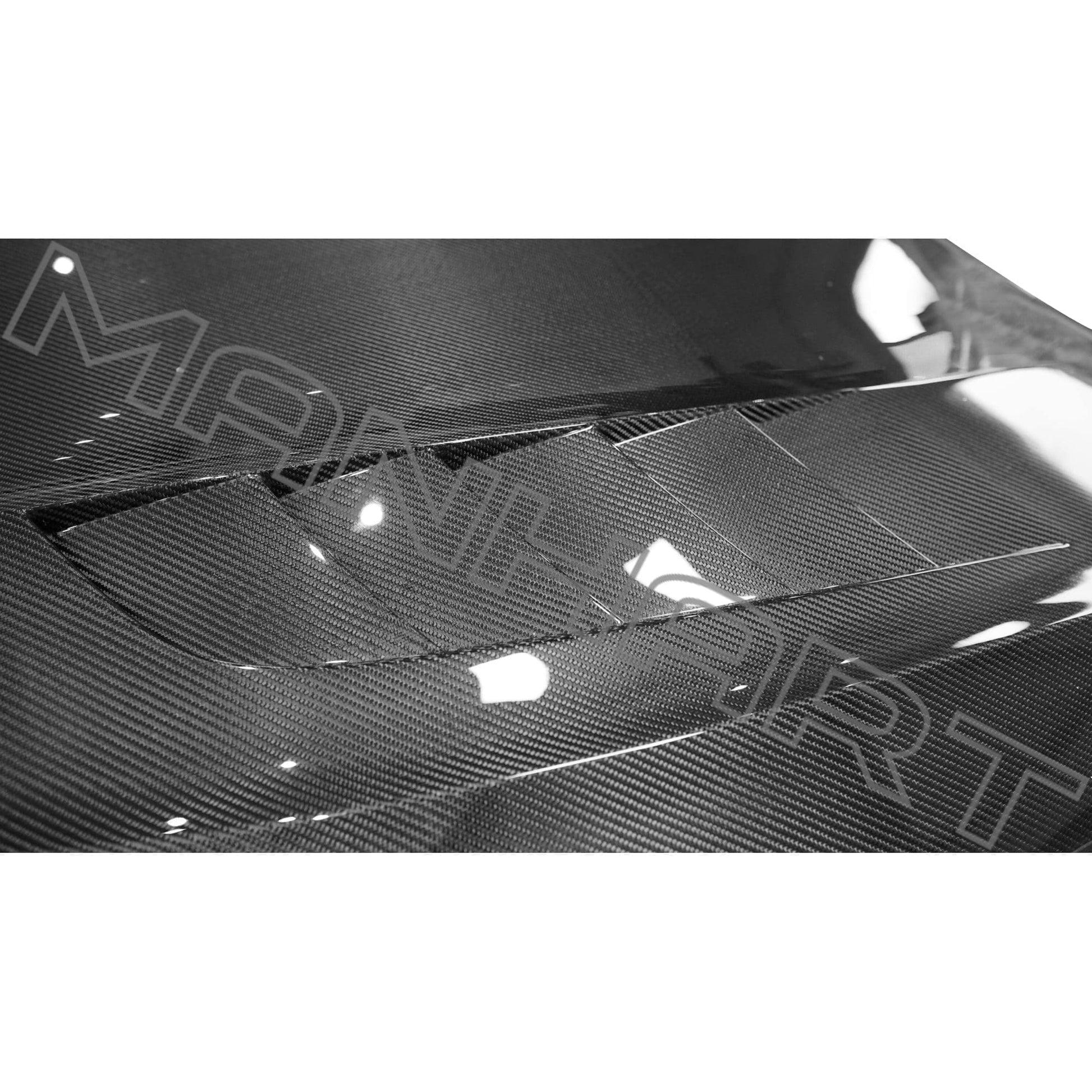 MANHART MH2F9211110 CARBON HOOD FOR BMW F9X M8 (COMPETITION) WITH GTR AIR-VENTS