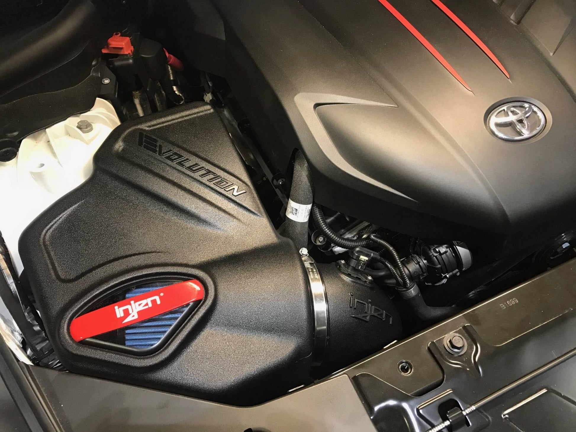 INJEN EVOLUTION COLD AIR INTAKE SYSTEM - EVO2300