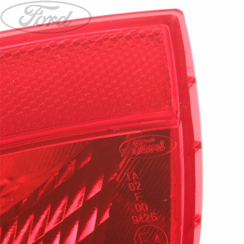 GENUINE FORD 1386532 FOCUS MK1 FOCUS MK2 REAR TAIL LIGHT LAMP CLUSTER 1998-2004 | ML Performance UK