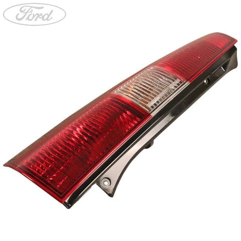 GENUINE FORD 4860471 EVEREST REAR PASSENGER SIDE LIGHT LAMP UNIT REGULAR WAGON 10/2006- | ML Performance UK