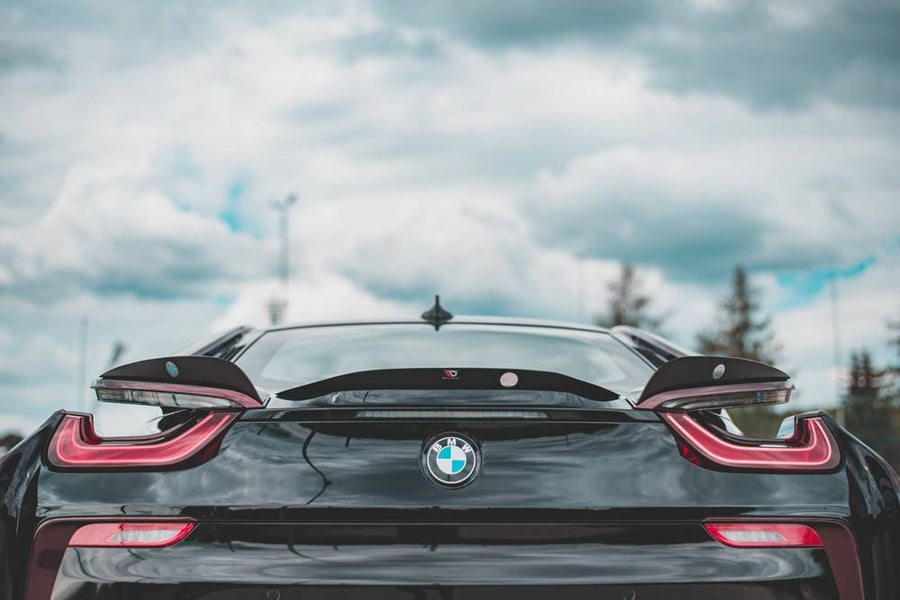 Maxton Design BMW i8 Central Spoiler Cap