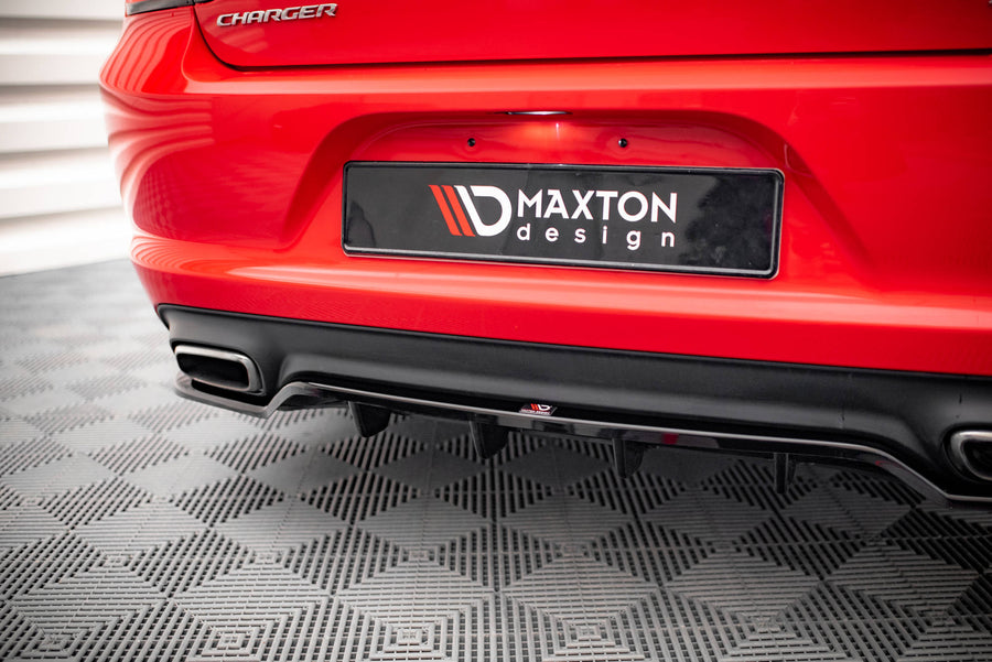 Maxton Design Dodge Charger RT MK7 Facelift Central Rear Splitter (With Vertical Bars)