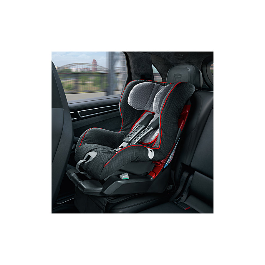 Genuine Porsche Porsche Junior Child Seat Isofix Between 9 Months And 3 5 Years Of Age (Body Weight: 9 To 18 Kg)  | ML Performance UK Car Parts