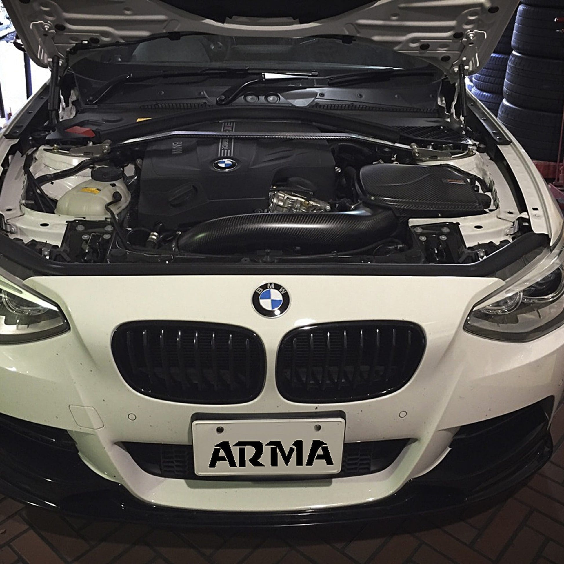 MANHART ARMABMWF30-AGLOSS CARBON AIR INTAKE FOR BMW F2X M135I