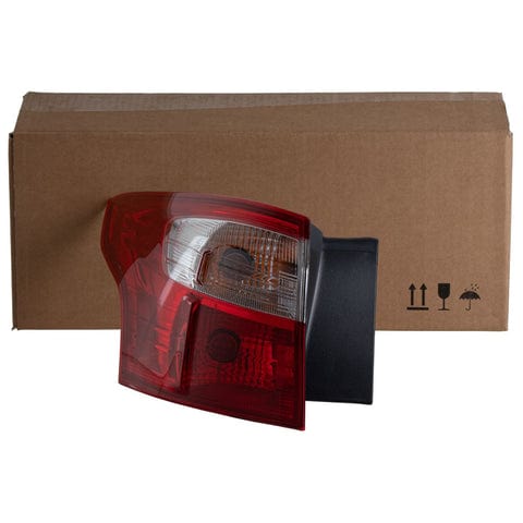 GENUINE FORD 1785514 FOCUS ESTATE REAR N/S LEFT LIGHT TAIL LAMP CLUSTER | ML Performance UK