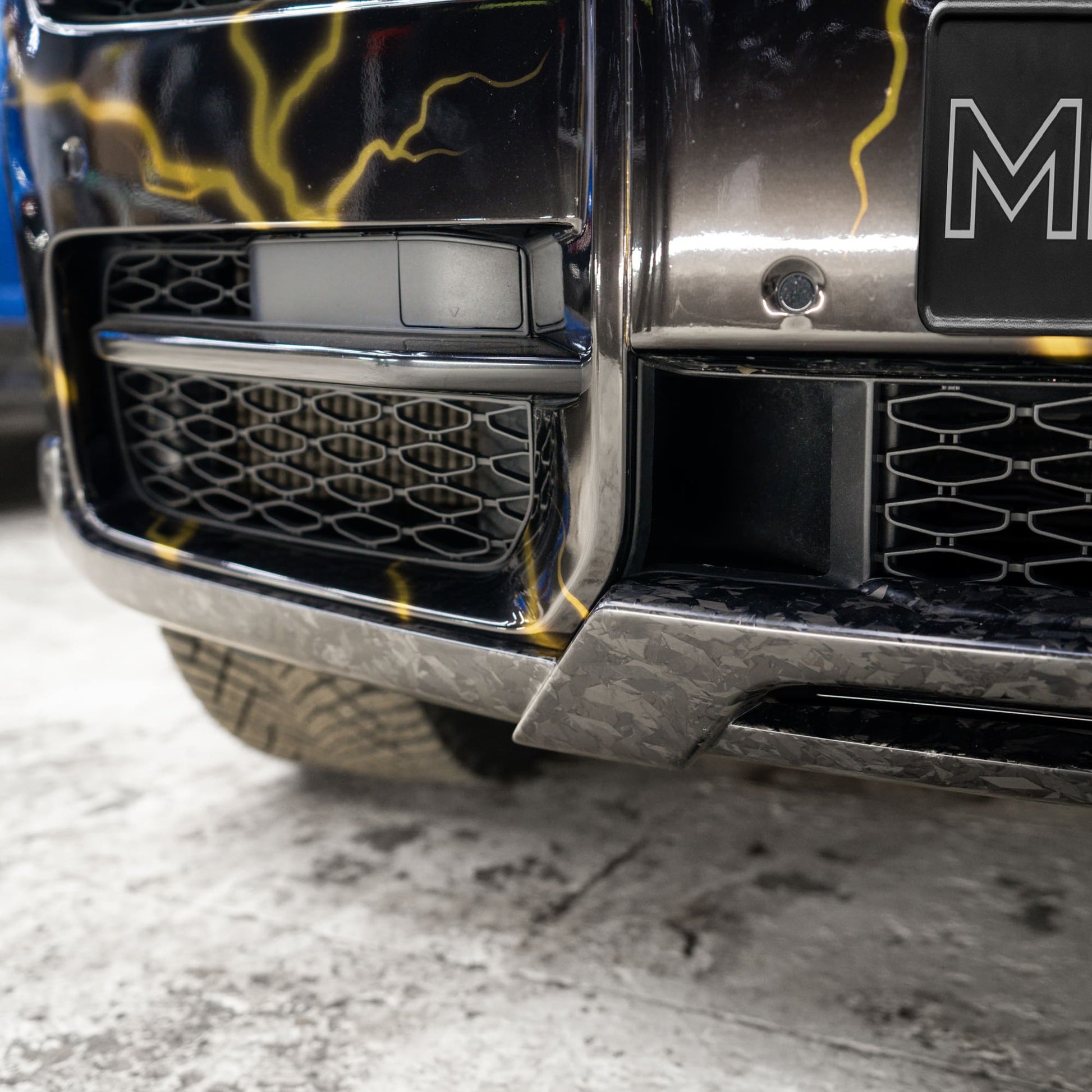 MANHART CARBON FRONT SPOILER FOR ROLLS-ROYCE CULLINAN