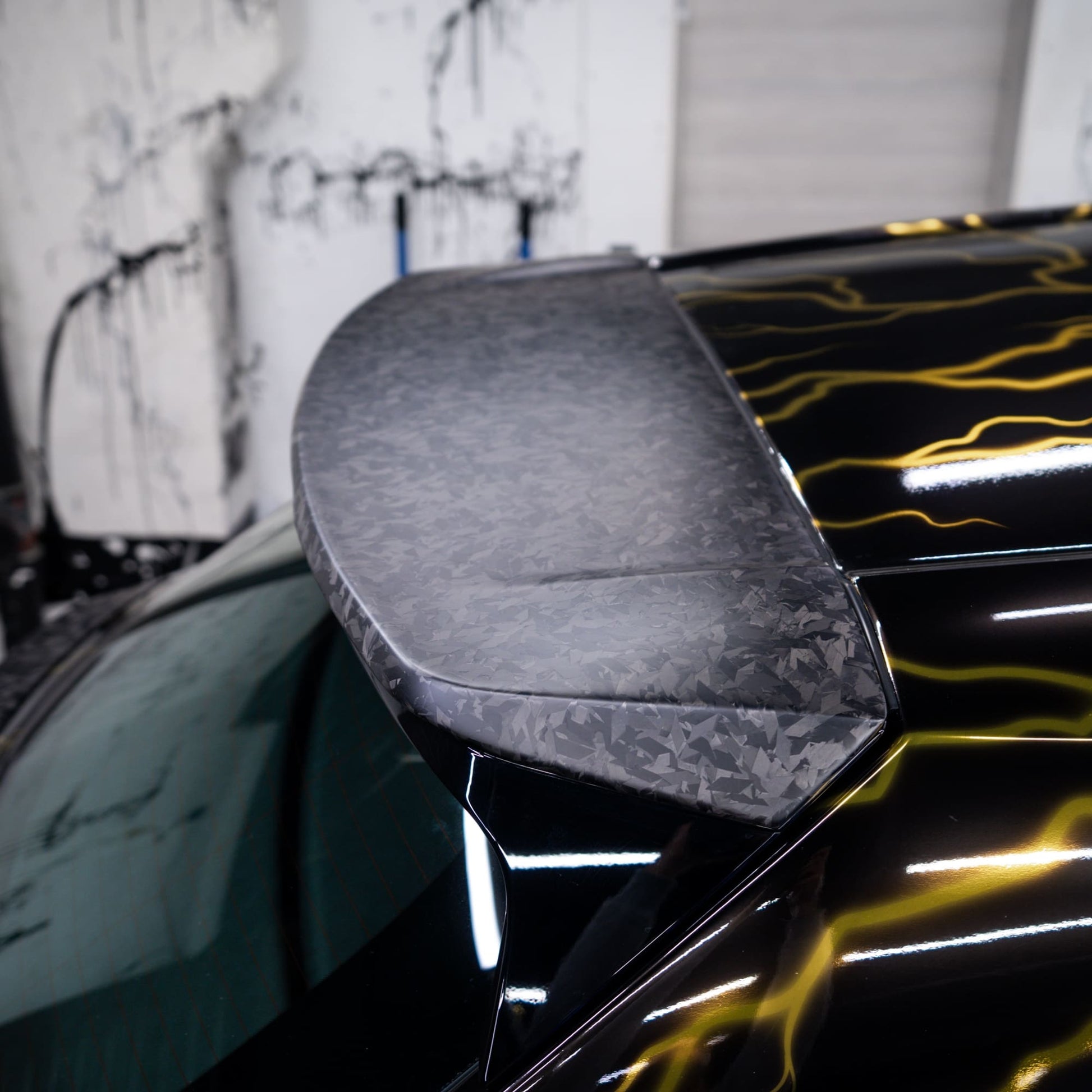 MANHART CARBON ROOF SPOILER FOR ROLLS-ROYCE CULLINAN