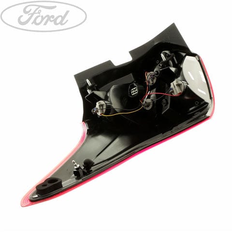 GENUINE FORD 1825319 FOCUS REAR O/S TAIL LIGHT LAMP CLUSTER LED 2011-2015 | ML Performance UK