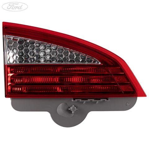 GENUINE FORD 1486772 MONDEO ESTATE INNER REAR N/S LIGHT TAIL LAMP CLUSTER | ML Performance UK